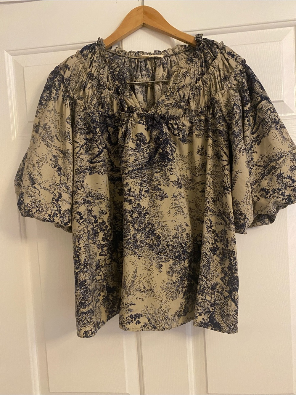 entro Beige Top with Navy Toile Print